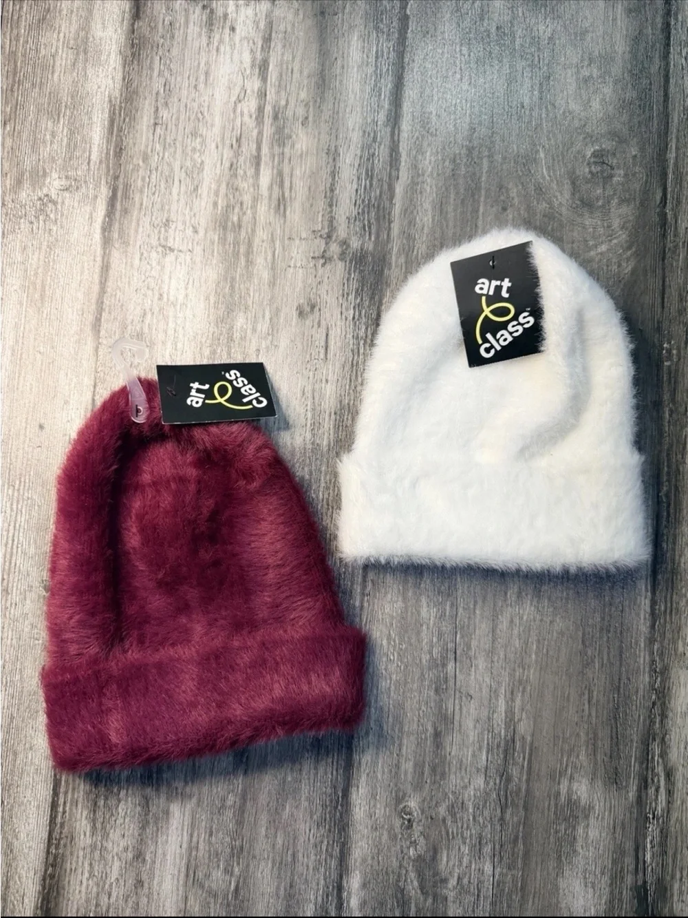 art class Faux-Fur Beanie Hat - Deep Wine